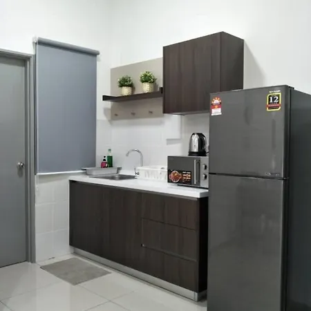 Mesahill Nilai 2 Room Condo - Fast Wifi, Amazing Pool & Tv Exterior photo