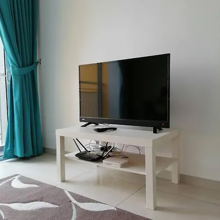 Mesahill Nilai 2 Room Condo - Fast Wifi, Amazing Pool & Tv Exterior photo