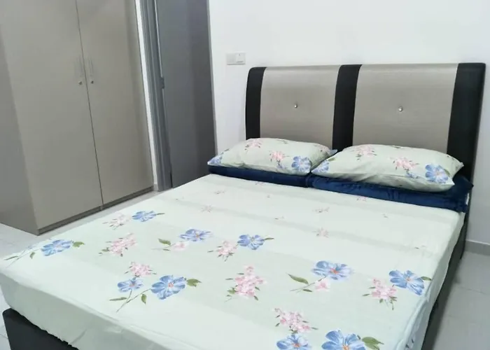 Mesahill Nilai 2 Room Condo - Fast Wifi, Amazing Pool & Tv